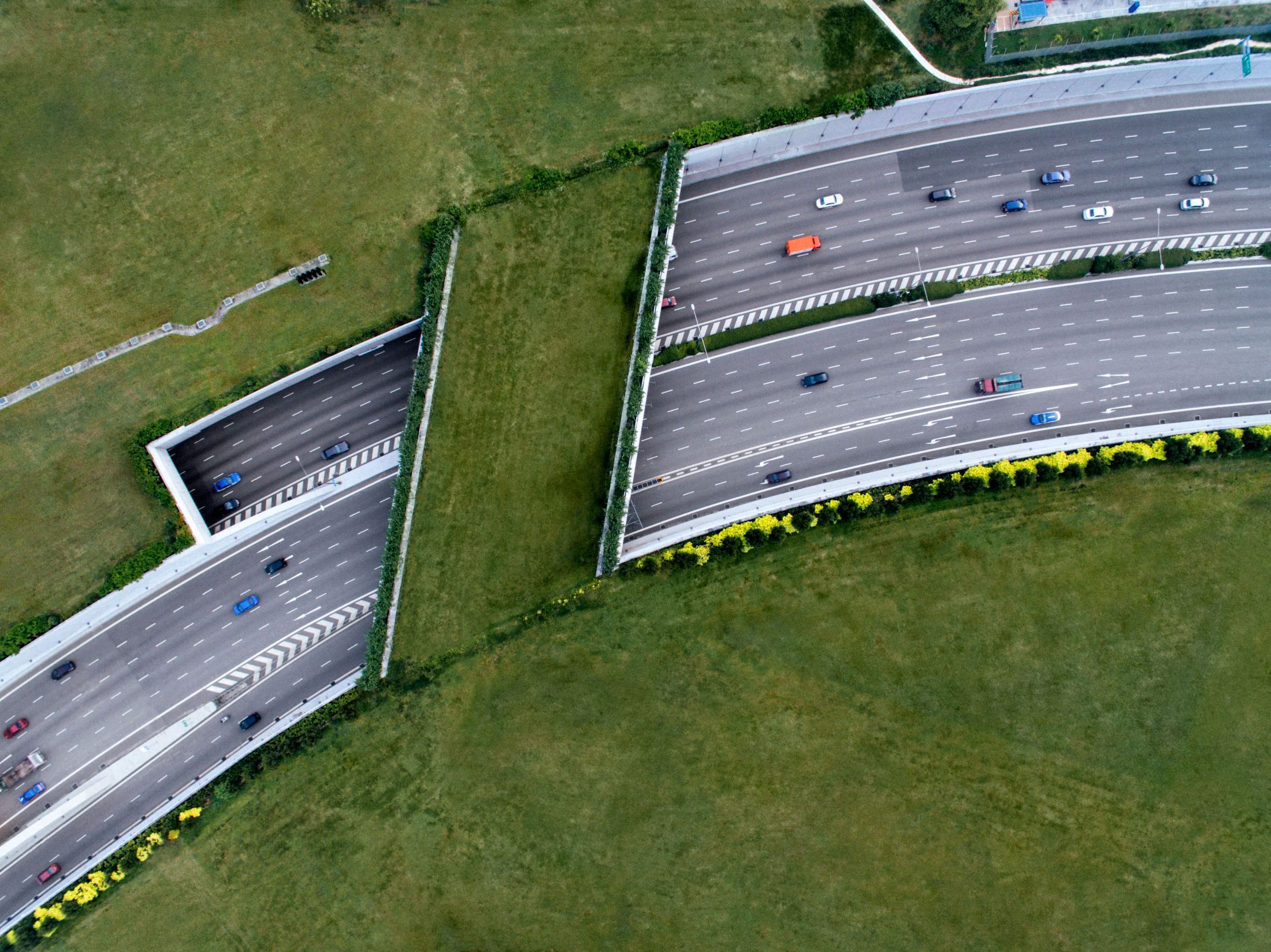 Hanson lu m pfx0zu WH4 unsplash IW EDIT